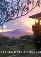 VIEW_ATTRACTIONS Villa Boenda Moelia