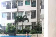 Swimming Pool FAR's Room at Apartemen Margonda Residence 3