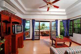 Lobi 4 Holiday Villa