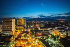 주변 전망 및 관광 명소 Tawan Court