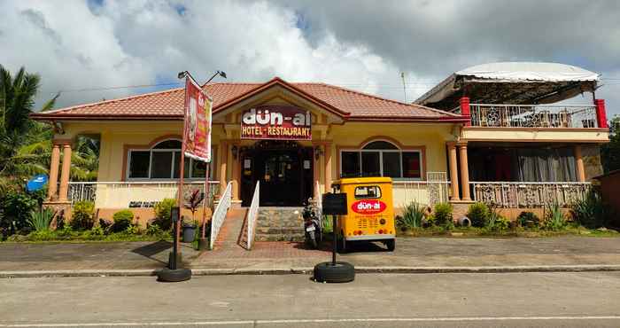 ภายนอกอาคาร Dun-ai Hotel & Restaurant