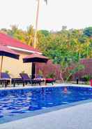 VIEW_ATTRACTIONS Villa Tom and Jerry