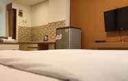 Kamar Tidur 5 Emerald Towers Hotel