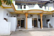 外観 SPOT ON 2717 Hotel Angsa Lestari