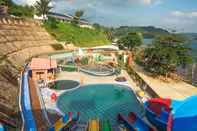 Kolam Renang Krakatau Kahai Beach Hotel