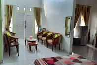 Lobby Fajri Homestay & Guest House Cilacap