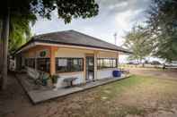 Lobby Bangben Beachfront Resort by Andaman Peace