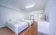 Kamar Tidur 6 Neo Hotel (เป็นหนึ่ง)