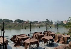 Restaurant 4 Baan Khun Nine Ratchaburi
