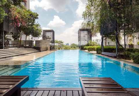 Swimming Pool PJ8 Service Suites at Asia Jaya