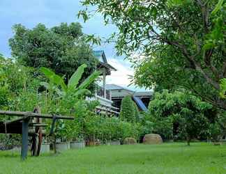 Bên ngoài 2 Sor Vorapin Muay Thai Gym and Home