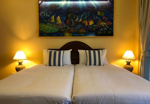 Bedroom Ginis Beach Resort