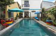 Swimming Pool 2 Quynh Long Villa