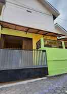 EXTERIOR_BUILDING Homestay at Ekost Paviliun Nandan