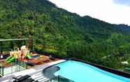 Swimming Pool 4 Maxhome @ Vista Residence