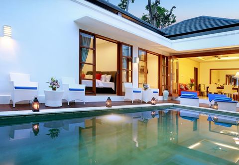 Swimming Pool Lucia Villa Seminyak Beachside