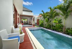 Swimming Pool 5 Lucia Villa Seminyak Beachside