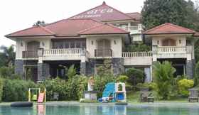 Swimming Pool 2 Arca Cottages