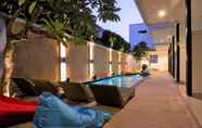 Swimming Pool 3 Villa & Hotel B52 Gili Air