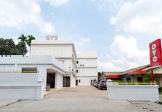 Bangunan 4 OYO 2895 Paranginan Residence