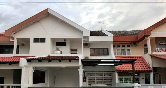 Exterior 58 Kota Laksamana - Near Jonker Street for 10 - 15 Pax