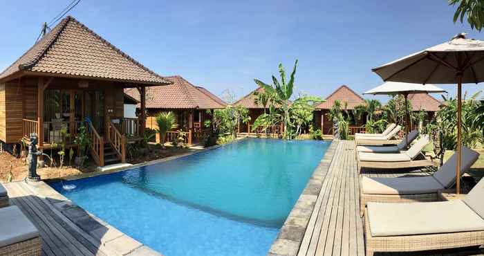 Swimming Pool Gedong Nusa Huts Nusa Lembongan