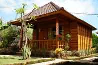 Bangunan Gedong Nusa Huts Nusa Lembongan