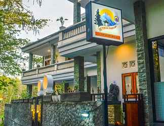 Exterior 2 The Puncak Santhi Inn