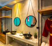 Toilet Kamar 6 S Loft Sport And Wellbeing Hotel Chiang Mai