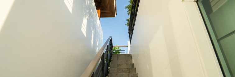 Lobby Tropical Pool Villa With Private Rooftop