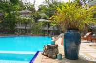 Swimming Pool Royal Riverside Villa
