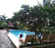 Swimming Pool 3 Villa Sumbing Indah