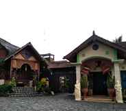 Exterior 2 Villa Sumbing Indah