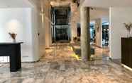Lobby 2 Reno Hotel Bangkok