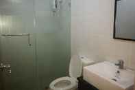 Toilet Kamar Home Stays A by SIIA