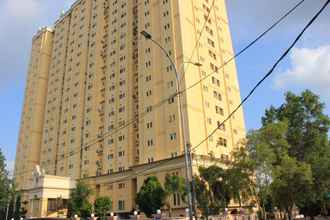 Exterior Queen Victoria Apartment Batam 3BR by RAUN