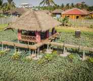 Common Space 7 Floating Khmer Village Resort