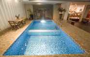 Swimming Pool 4 Leaph Sokhak Hotel