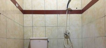 Toilet Kamar 2 Bunga Mas Residence