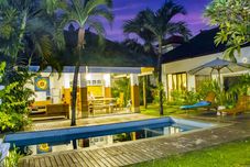 Swimming Pool Villa Durna