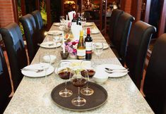 Restaurant 7 Seasons Riverside Hotel