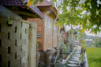 Bangunan 4 Villa Kayu Antique Sebatu