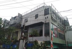 Exterior 2 OYO 3032 Bintaro Family Residence