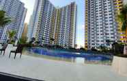 Kolam Renang 4 Studio Apartment Springlake Summarecon Bekasi by MDN PRO