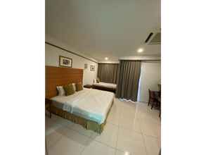 Kamar Tidur 4 CMK & Private Water Chalet