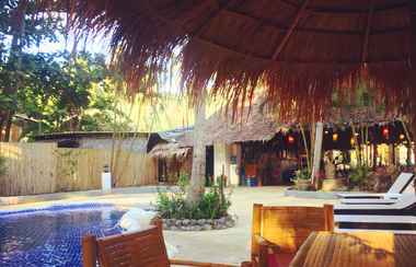 Lobby 2 Papillon Bungalows