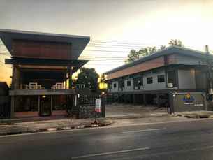 Pakarang resort, THB 943.40