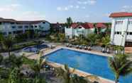 Kolam Renang 7 Paradise Angkor Villa Hotel