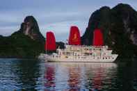 ภายนอกอาคาร Syrena Cruises