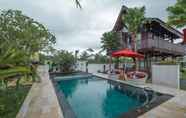 สระว่ายน้ำ 6 Abian Taksu Suite & Villas